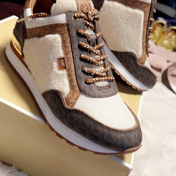 MICHAEL Michael Kors MADDY TRAINER MK Sig SM - Picture 4 of 5